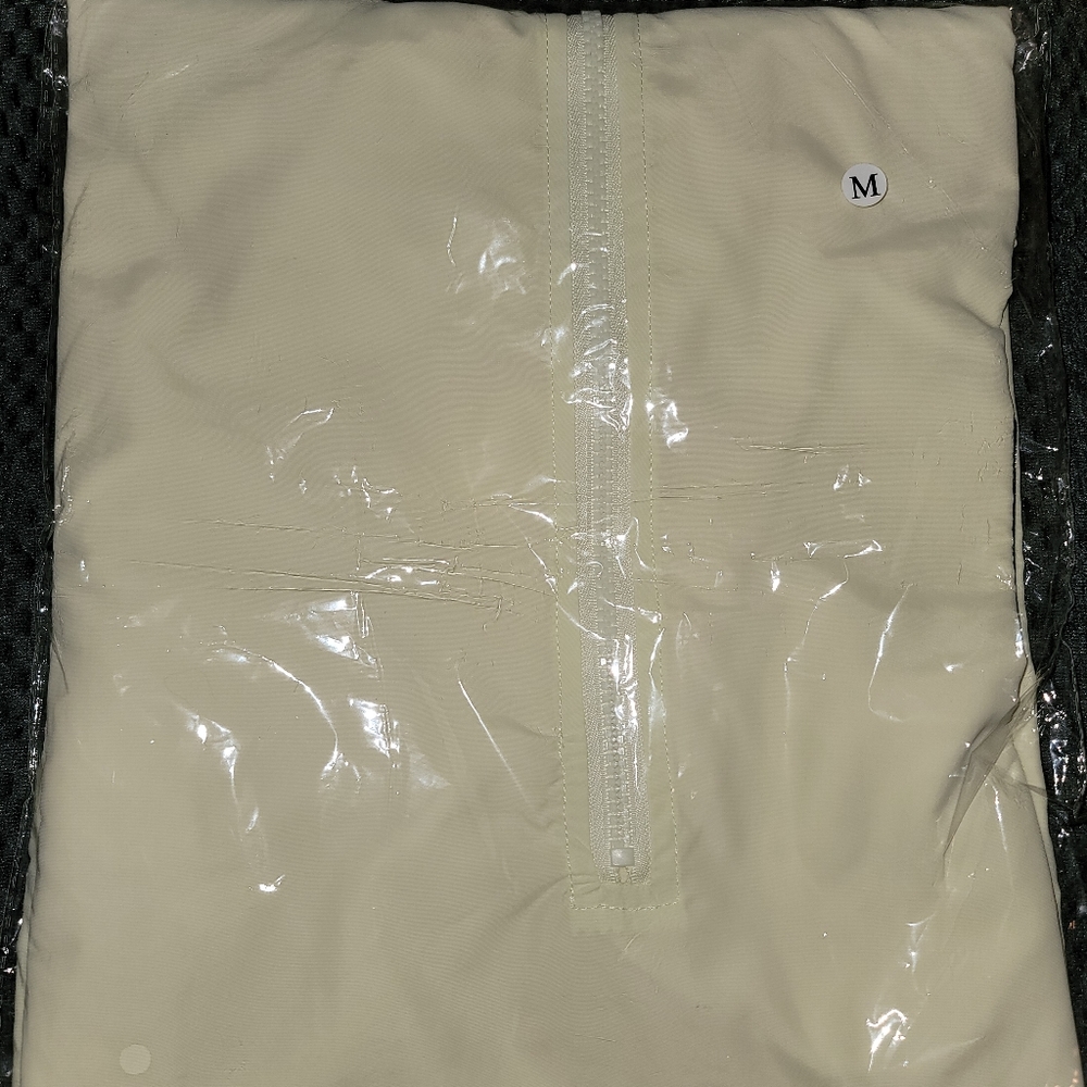 Lyrical Lemonade Cream Windbreaker Medium